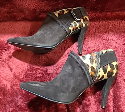 Antonio Melanie Wm. shoes Booties Animal Print Suede Leopard Calf Hair Sz 8 M