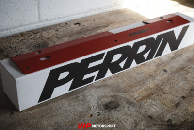 Perrin Performance Kühlerverkleidung rot für Subaru Impreza WRX / STI 02-07