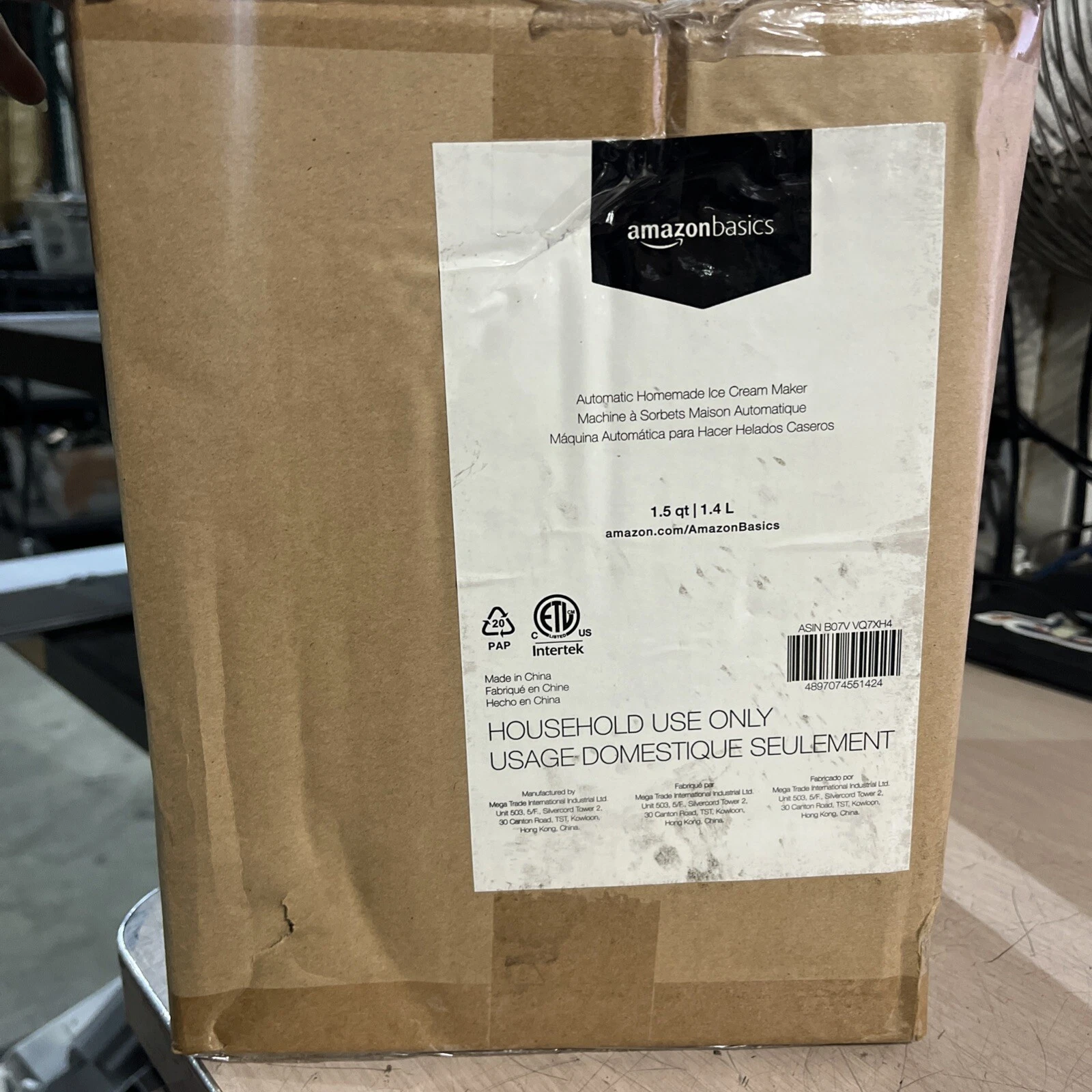 AMAZON BASICS 1.5 QUART AUTOMATIC HOMEMADE ICE CREAM MAKER