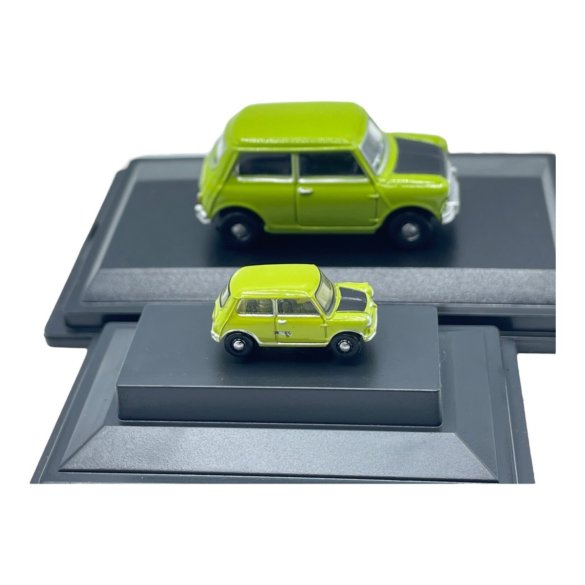 Mr Bean Classic Austin Mini Cooper Diecast car Pair 1:148 1:76