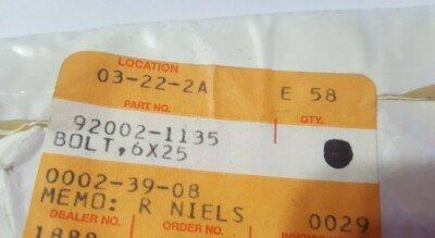 Kawasaki Ninja ZX-6, Vulcan 1700 NOS 6X25 Bolt 92002-1135 (L-713