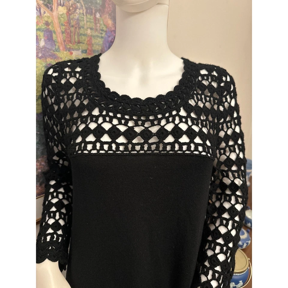 Vestido Suéter Lilly Pulitzer Kariana Negro Lana Crochet Talla Mediana Foto 3 de 4