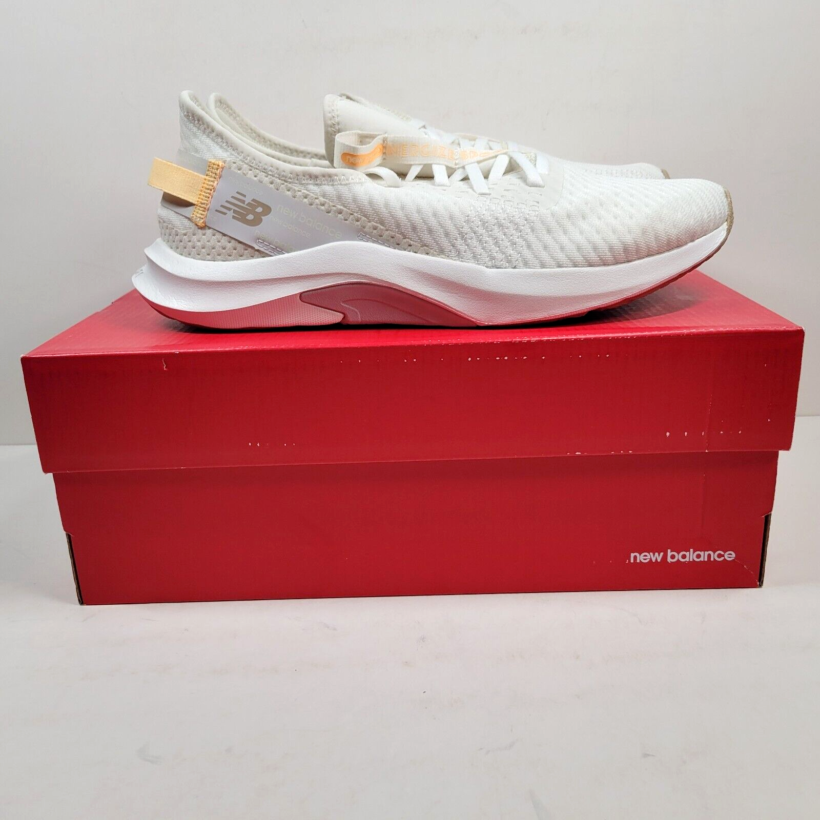 New Balance Shoes Womens 11 White Grey Dynasoft Nergize Sport V2 WNRGSCS2