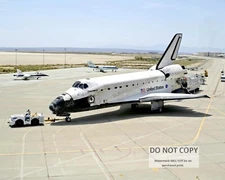 SPACE SHUTTLE DISCOVERY STS-114 ON EDWARDS TAXIWAY - 8X10 NASA PHOTO (CC-934)