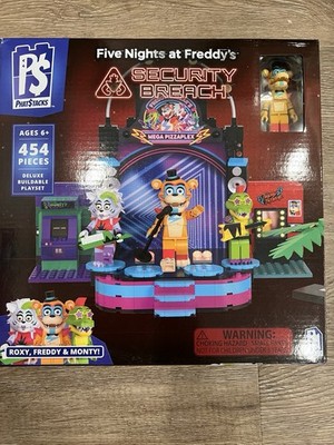 New PhatStax Five Nights at Freddy's Security Breach Mega Pizzaplex Stage Set