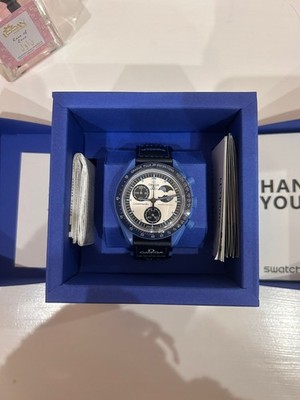 Swatch Omega Moonswatch Mission to the Moonphase Super Blue Moon SO33N700