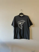 Vintage Y2K Famous Stars Straps Logo Punk Black T-Shirt Faded Distressed L