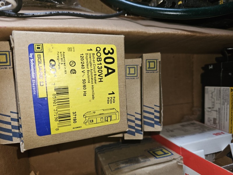 5 Square D QOB130VH Miniature Circuit Breaker - 30 A, 1 Pole, 120/240 VAC *NIB*