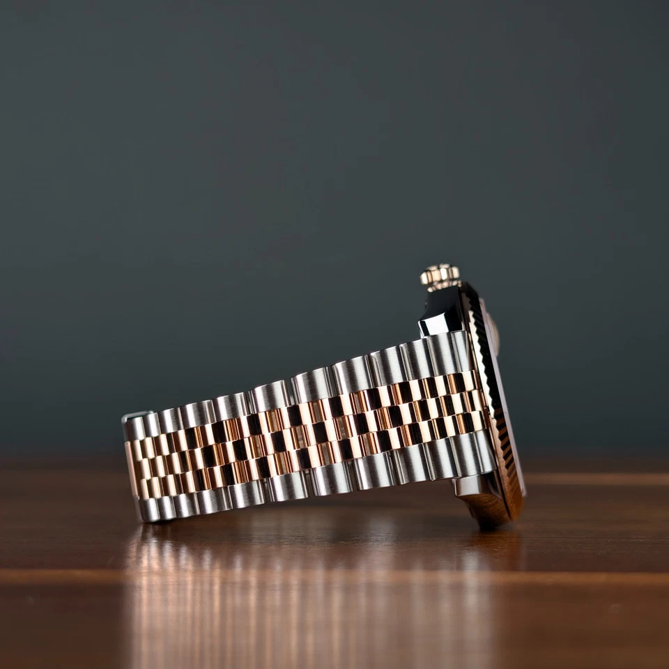 New September 2025 Sundust Jubilee Fluted Rolex Datejust 41 126331 - Image 4 of 4