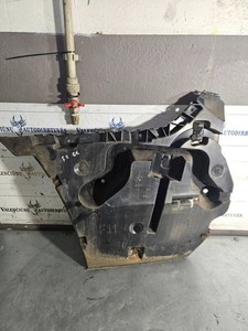 BMW 5 F10 F11 2011 Stoßstange hinten links Halterung 7207111 VLC9766