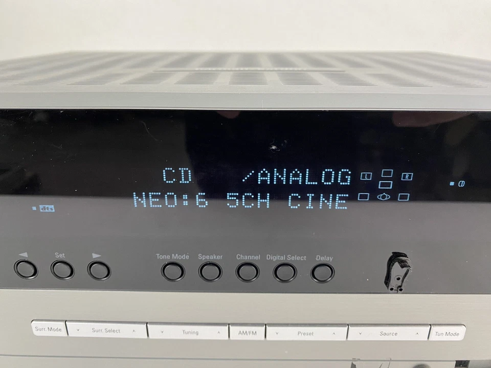 For Parts or Repair Harman Kardon AVR 145 AV Surround Receiver No Remote - Image 4 of 4