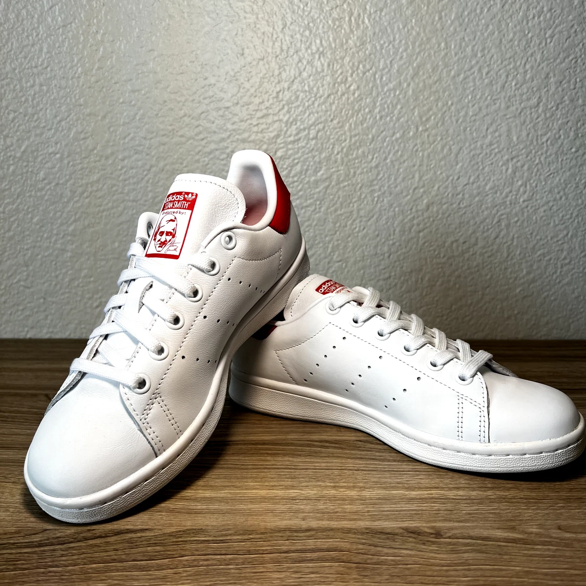 White and sales red stan smiths