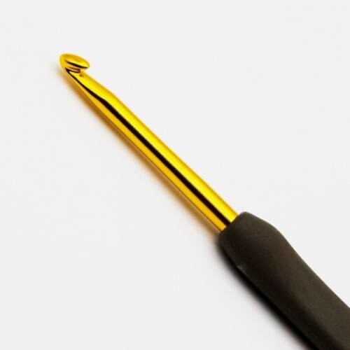 Tulip Etimo Mind Set of 14 Silicone Handle Lace Crochet Hook Knitting Needle - Picture 6 of 7