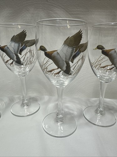 Set of 4 "David Maass" Mallard Duck Waterfowl Wine Glasses Duck Hunter Wildlife - Picture 2 of 7