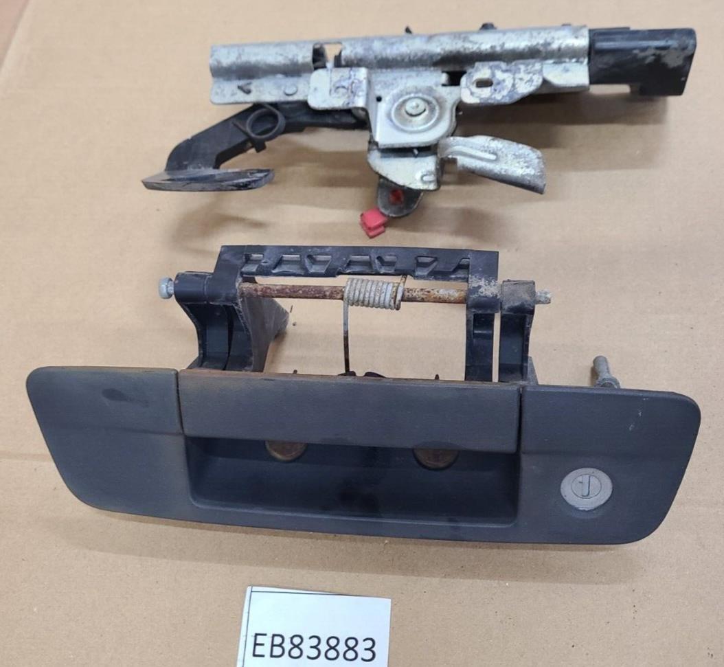 OEM 2009-2018 Dodge Ram 1500 Power Tailgate Lock Latch & Tail Gate