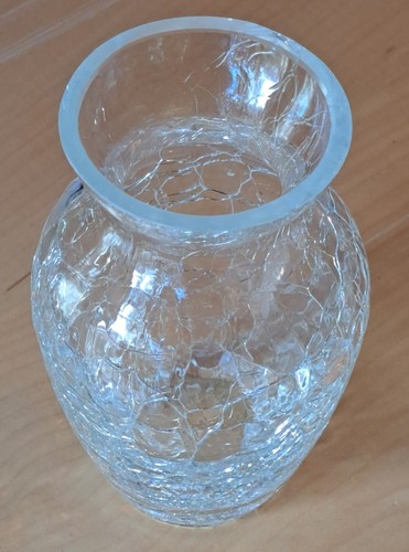 Vintage Unbranded Clear Crackle Glass Small Bud Vase Bottle ~ 5" Height - Picture 4 of 8