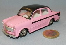 Ex Politoys par KDN (KADEN) 1/41 : Fiat 1100 Lusso Berlina (Rose)
