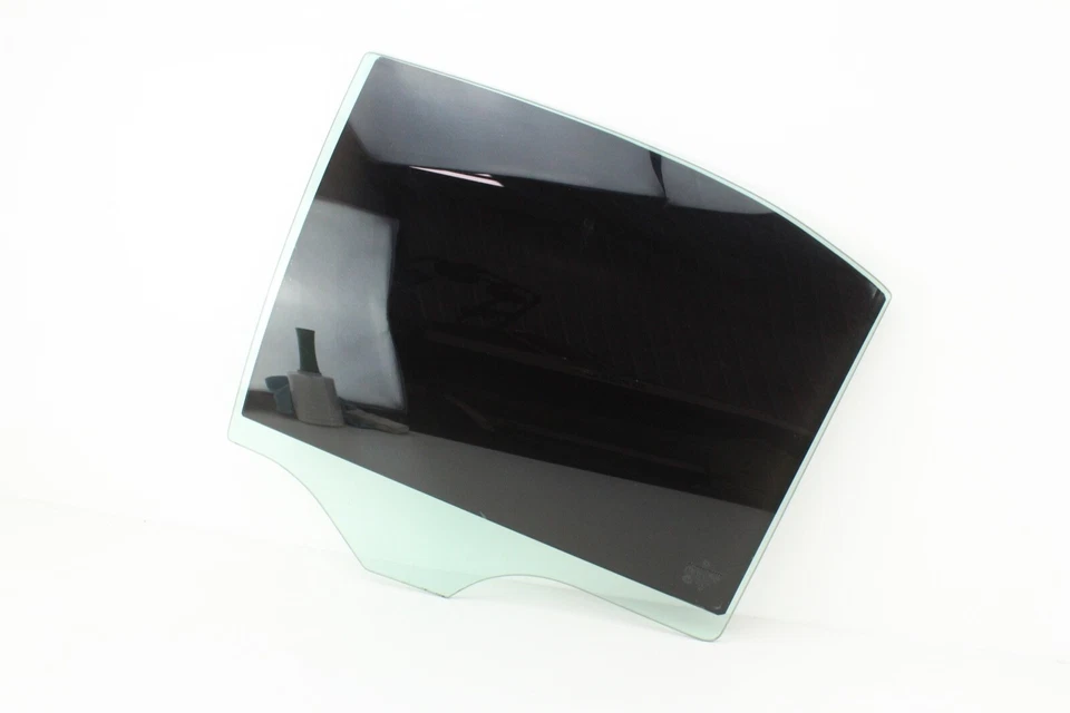 08-14 Mercedes Benz C300 C350 LH Puerta Trasera Izquierda Ventana Vidrio Fabricante de Equipo Original Foto 2 de 4