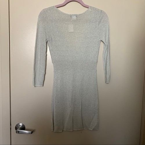 NWT Wet Seal | Silver Metallic Ribbed V-Neck Long Sleeve Mini Dress, XS - Picture 3 of 5