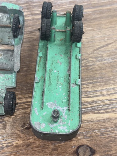 Vintage Tootsie Toy Semi /Tractor Trailer Teal Green Chicago 24 USA - Picture 9 of 11