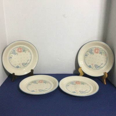 CORELLE BY CORNING SYMPHONY SALAD PLATES   SET OF 4   RETIRED PATTERN     8 1/2 