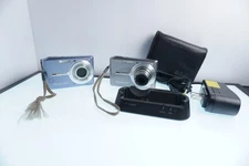 CASIO EXILIM EX-S500 5.0MP Digital Camera + battery charger, memory card TESTED*