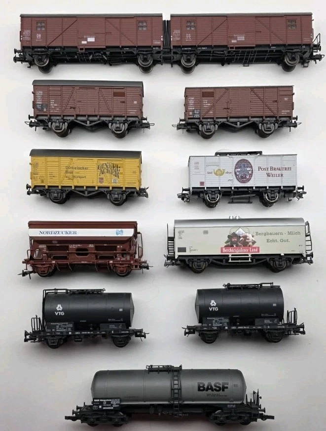 Roco H0 Konvolut 10 verschiedene Güterwagen bespielt gebraucht o.OVP 