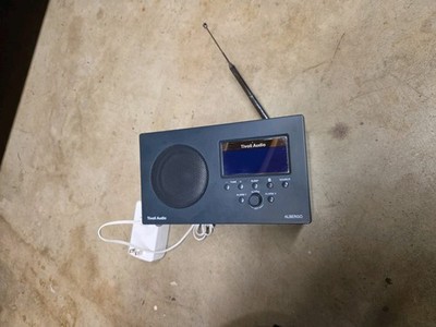 Tivoli Audio Albergo Bluetooth AM FM Desktop Radio Dark Blue tested works great