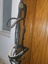 Black Kavalkade Padded bridle, Horse Size W/Baucher Bit, Bling Browband, Wow! 