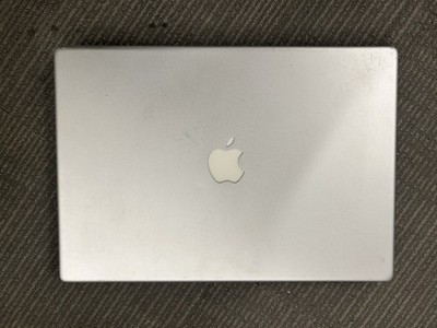 Vintage Apple PowerBook 15” G4 