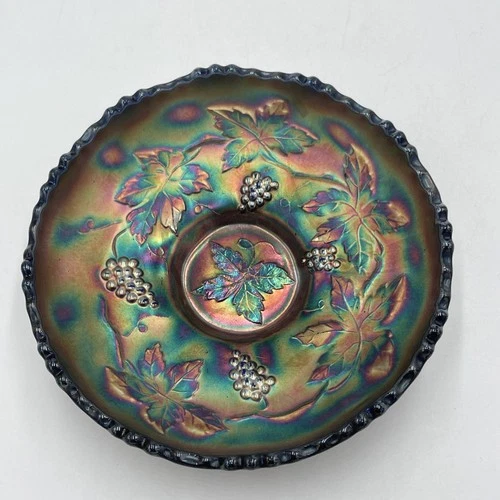 Vintage Fenton Carnival Glass Grape Leaf Iridescent Round Dish Bowl 6”