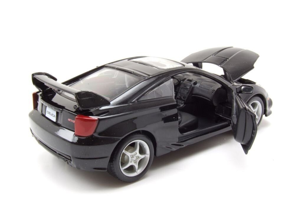2004 Toyota Celica GT-S 1/24 Scale Diecast Model by Maisto - BLACK