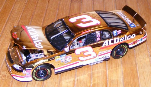Dale Earnhardt Jr. 1998 RCCA 1/32 Scale AC Delco 24kt Gold Club Car - Picture 2 of 5