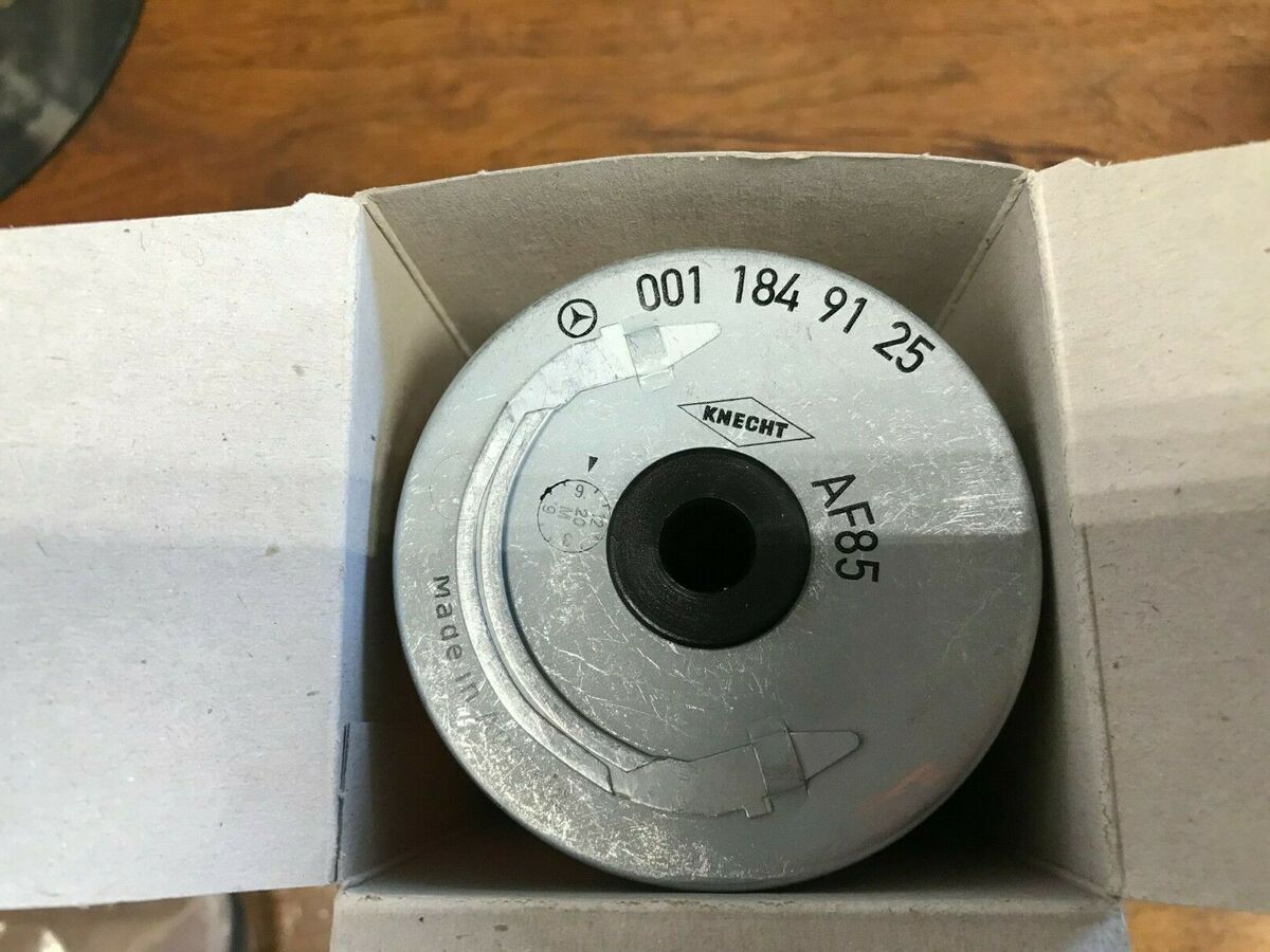 Genuine Mercedes-Benz Oil Filter For 500E SL500 S420 S500