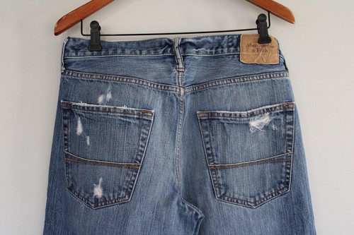ABERCROMBIE & FITCH KILBURN LOW RISE BOOT CUT JEANS 31x30 distressed denim A&F - Picture 5 of 6
