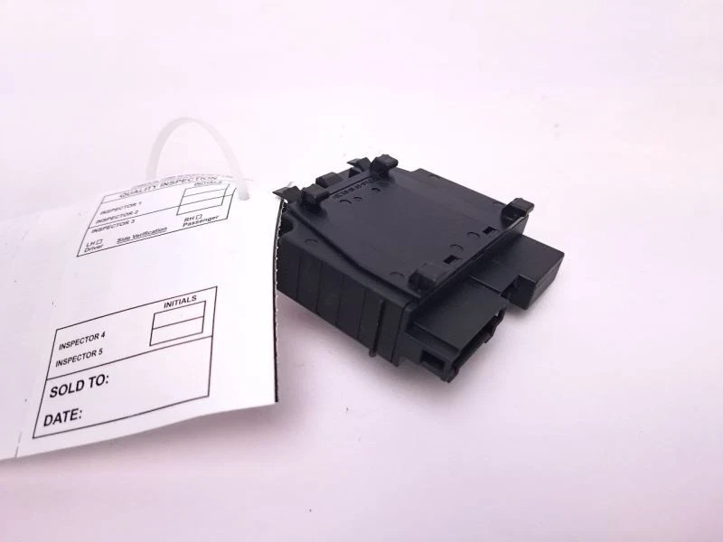 MÓDULO DE CONTROL GO SIN LLAVE PUERTA TRASERA se adapta a MERCEDES-BENZ E500 03-09 OEM 2118208826 Foto 3 de 4