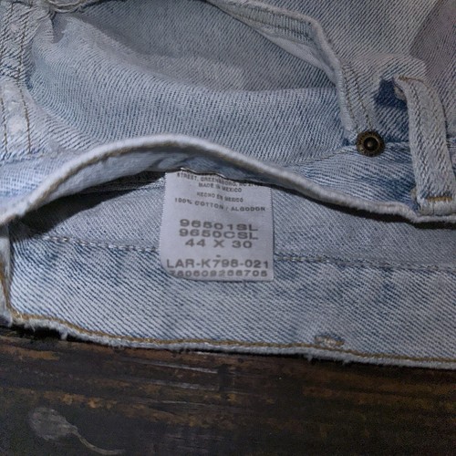 Wrangler Jeans Men’s Size 44x30 Blue Denim Light Wash Repaired Western Workwear - Picture 4 of 7