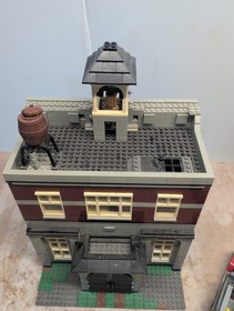 Lego Creator Expert 10197 Fire Brigade Modular Not Complete, No People As Shown