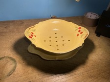 royal winton grimwades Serving Dish With Drainage Holes And Tray