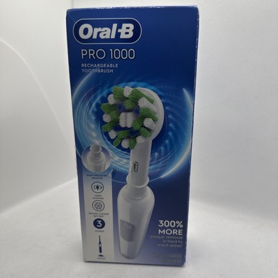 Oral-B Pro 1000 Rechargeable Toothbrush White