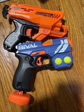 D - NERF N-strike Elite Accustrike Quadrant Blaster 4 Darts Hasbro X4