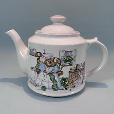 Vintage Wade House Mouse Ceramic 2 Pint Teapot Boots Exclusive