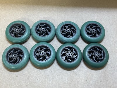 VEX Robotics 2.75'' Diameter  Rubber Traction Wheel - 276-1496 Bundle Lot of 8