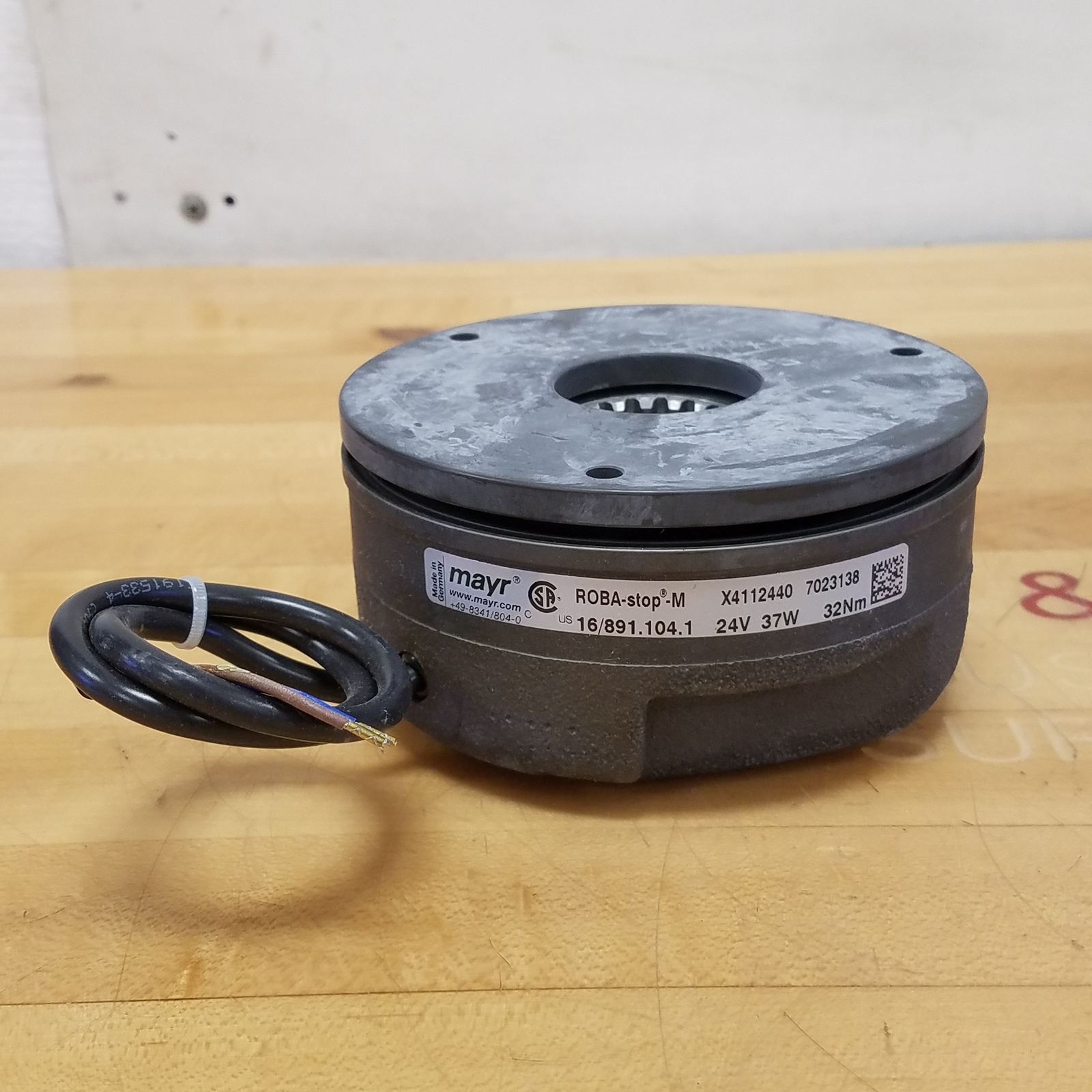 Mayr 16/891.104.1 ROBA-stop-M Safety Brake, Holding Brake, 24V 