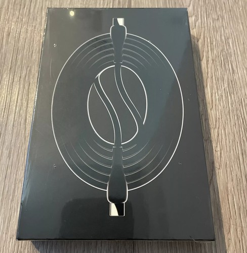 Magfast Lux USB-C to USB-C Charging Cable 2m/6ft Power Cord NIB Works W Apple - Picture 2 of 5