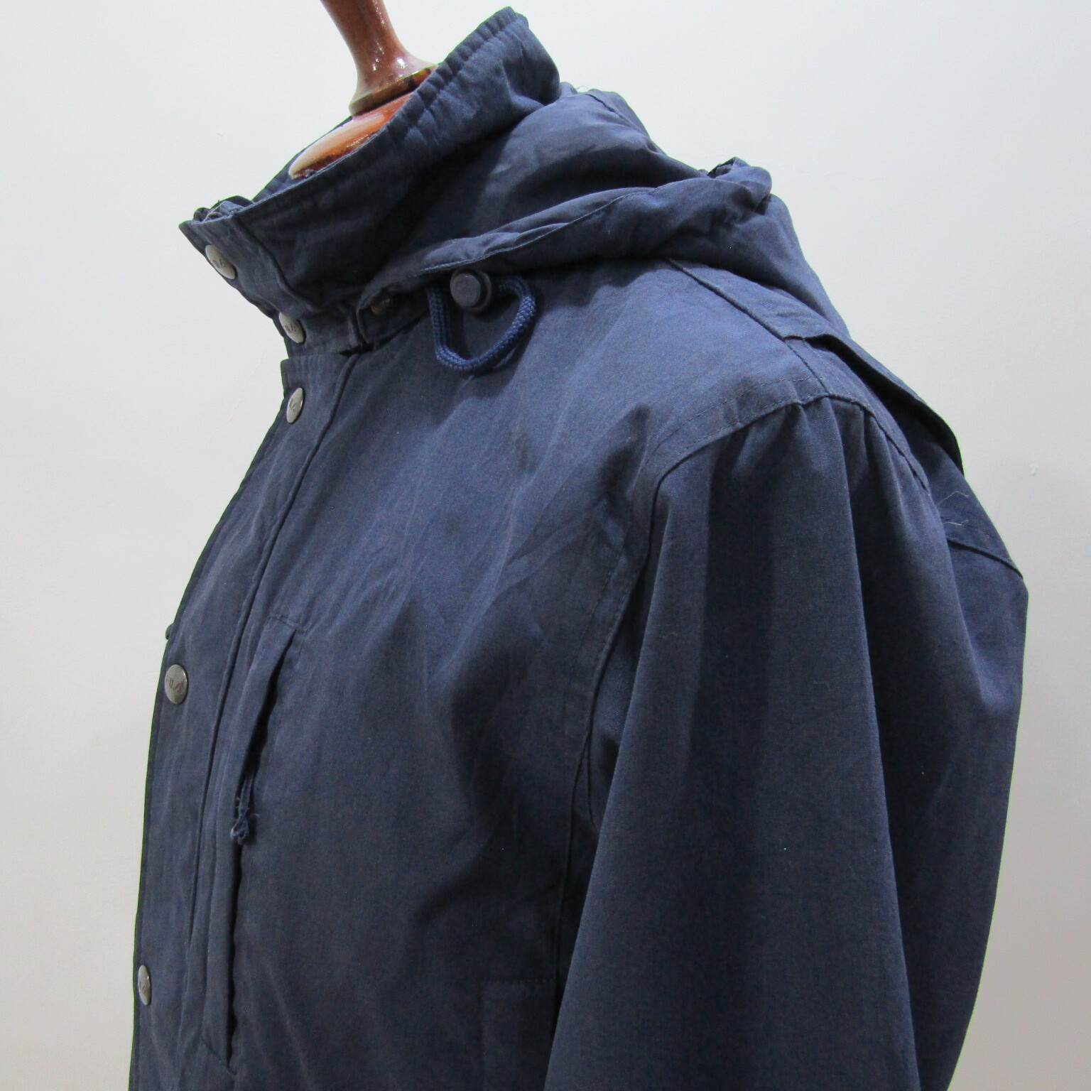 Giacca sportiva con cappuccio da uomo Fila circonferenza petto taglia 38 40 UK S Sku 10355