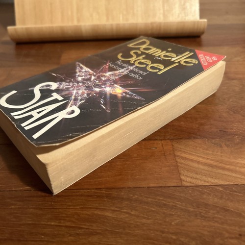 Star by Danielle Steel Paperback (R3.6) - Picture 8 of 8