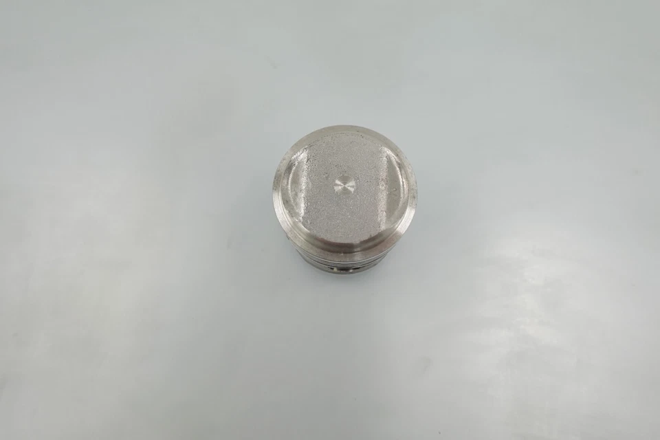 NEW 1958 Honda Dream 150 OEM Piston Kit (50mm) 13101-201-000 - Image 4 of 4