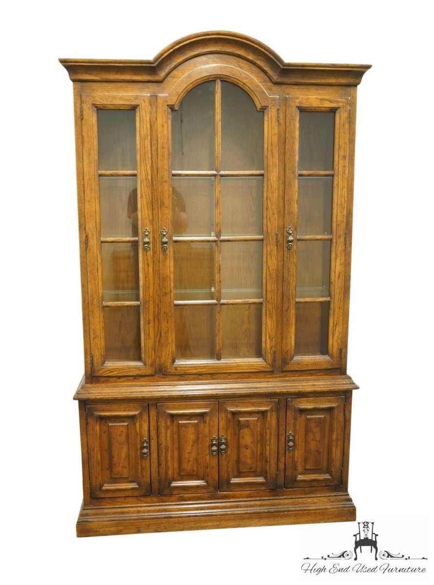 DREXEL FURNITURE Bishopsgate Collection English Tudor Style