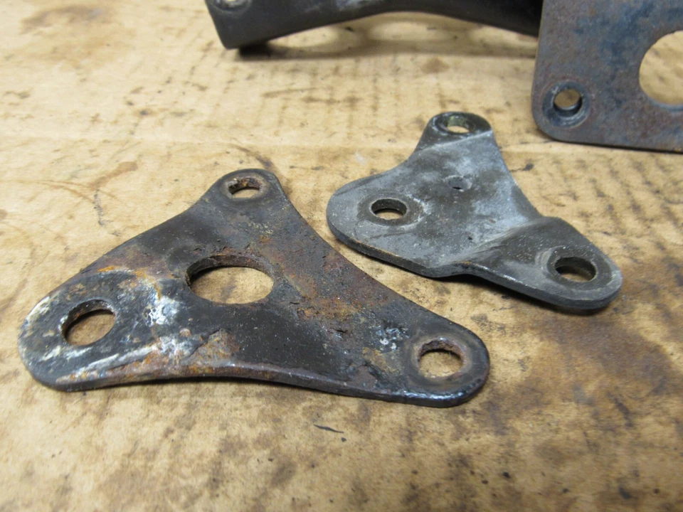 Кронштейны крепления двигателя 1985 HONDA CB450SC Nighthawk 50351-413-010 - Изображение 2 из 4